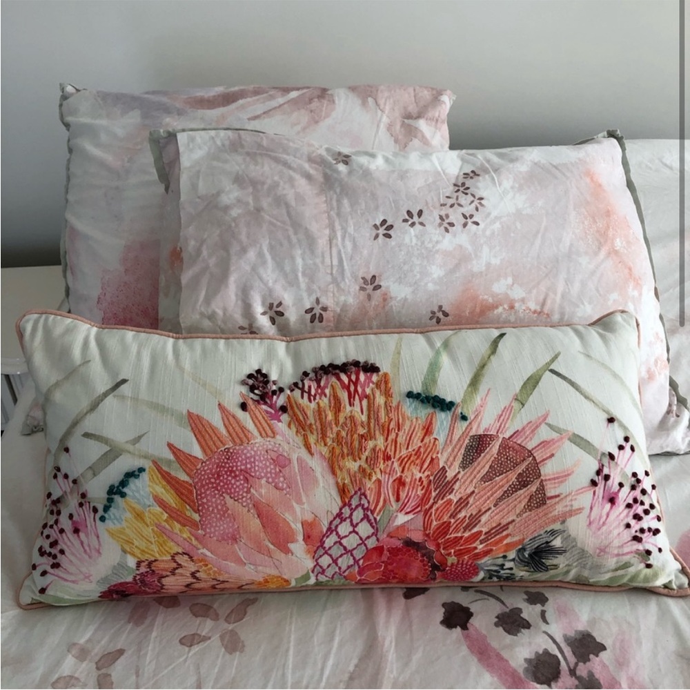 Anthropologie Majorcan garden pillow - Picture 2 of 6